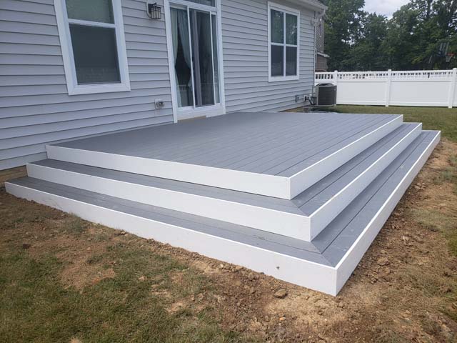 Composite deck with railing 9